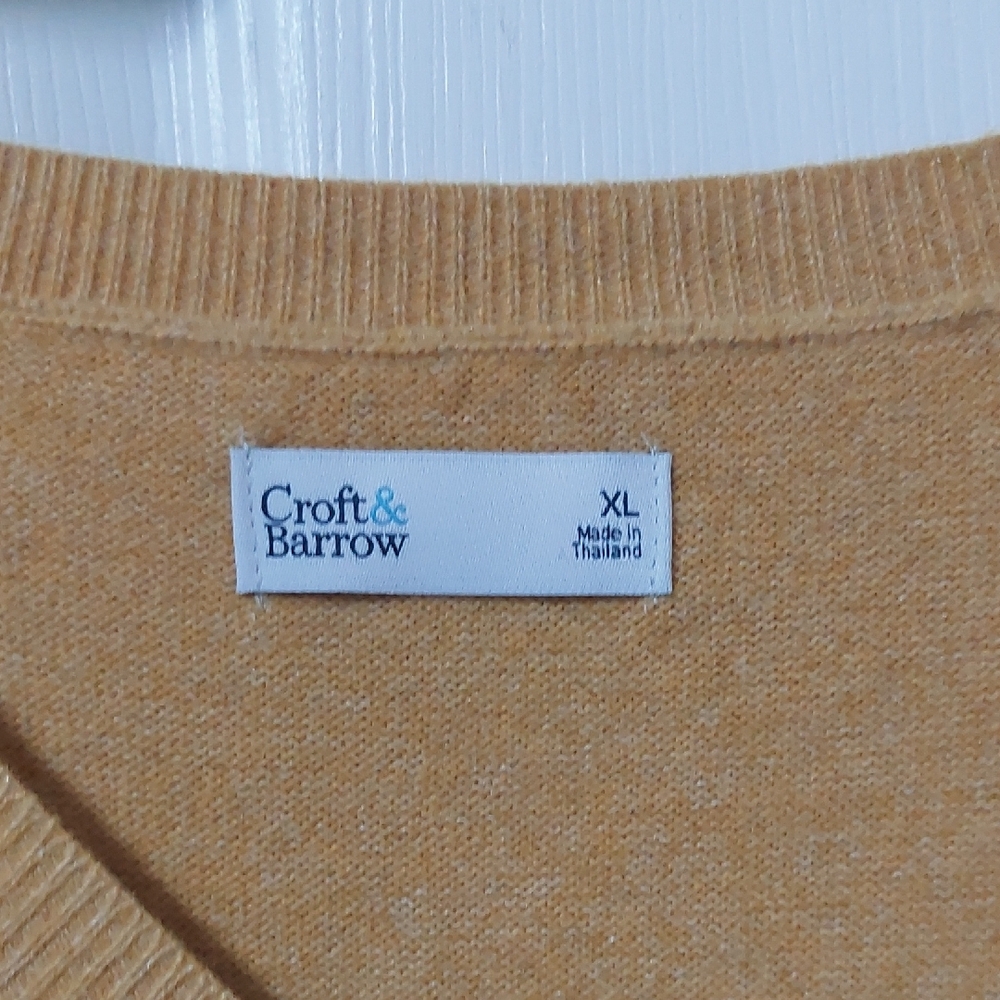 Croft And Barrow Women's Mustard V-Neck Sweater - Picture 2 of 8